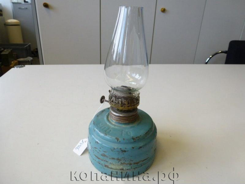 Керосиновая лампа из немецкого противогазного фильтра