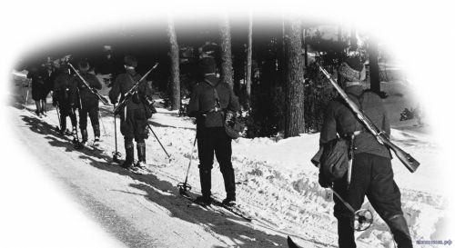 Отряд финских лыжников